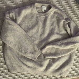 New, Never Worn H&M sweater